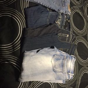 Jeans as a bundle
